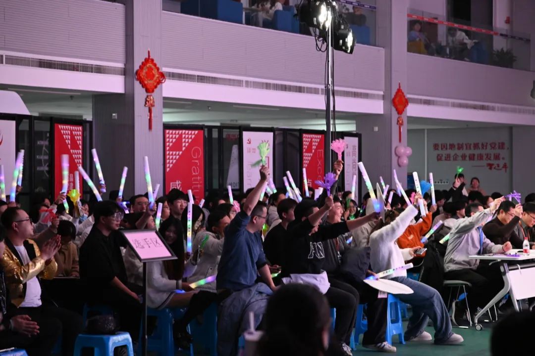 晶彩无限 唱响未来 | 易利ezweb光电第三届赞美大赛决赛圆满落幕