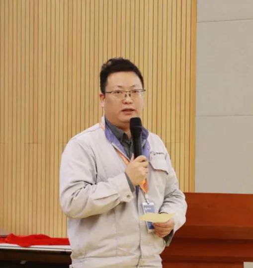 半导体光学立异事业部第18期精益课题揭晓大会暨公司精神宣贯会