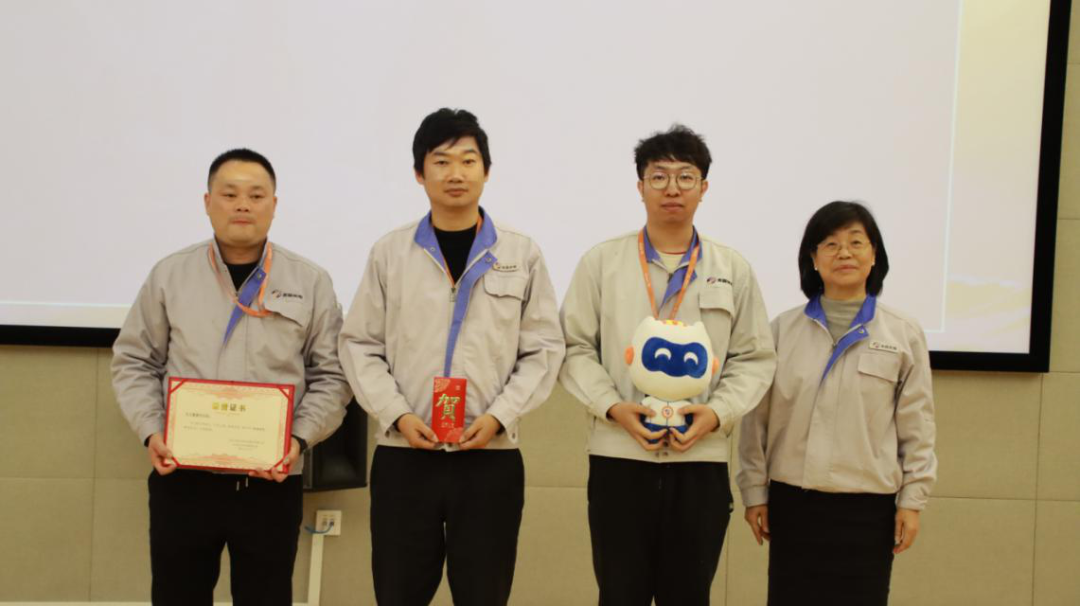 半导体光学立异事业部第18期精益课题揭晓大会暨公司精神宣贯会