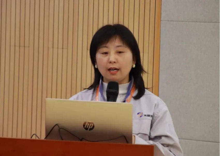 半导体光学立异事业部第18期精益课题揭晓大会暨公司精神宣贯会