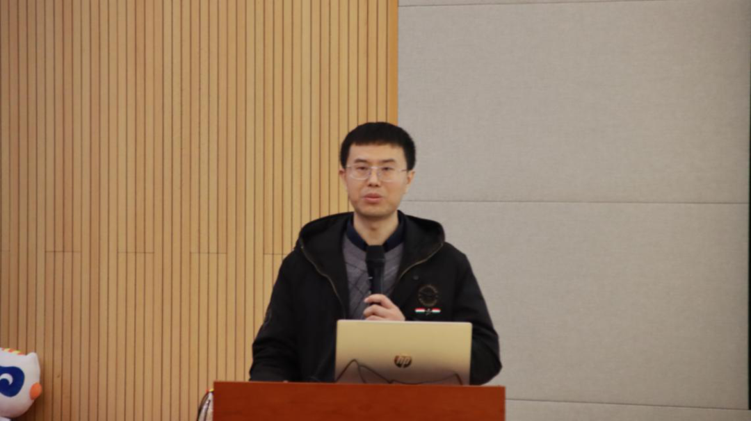 半导体光学立异事业部第18期精益课题揭晓大会暨公司精神宣贯会